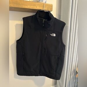 Men’s Large North Face Zip Up Vest